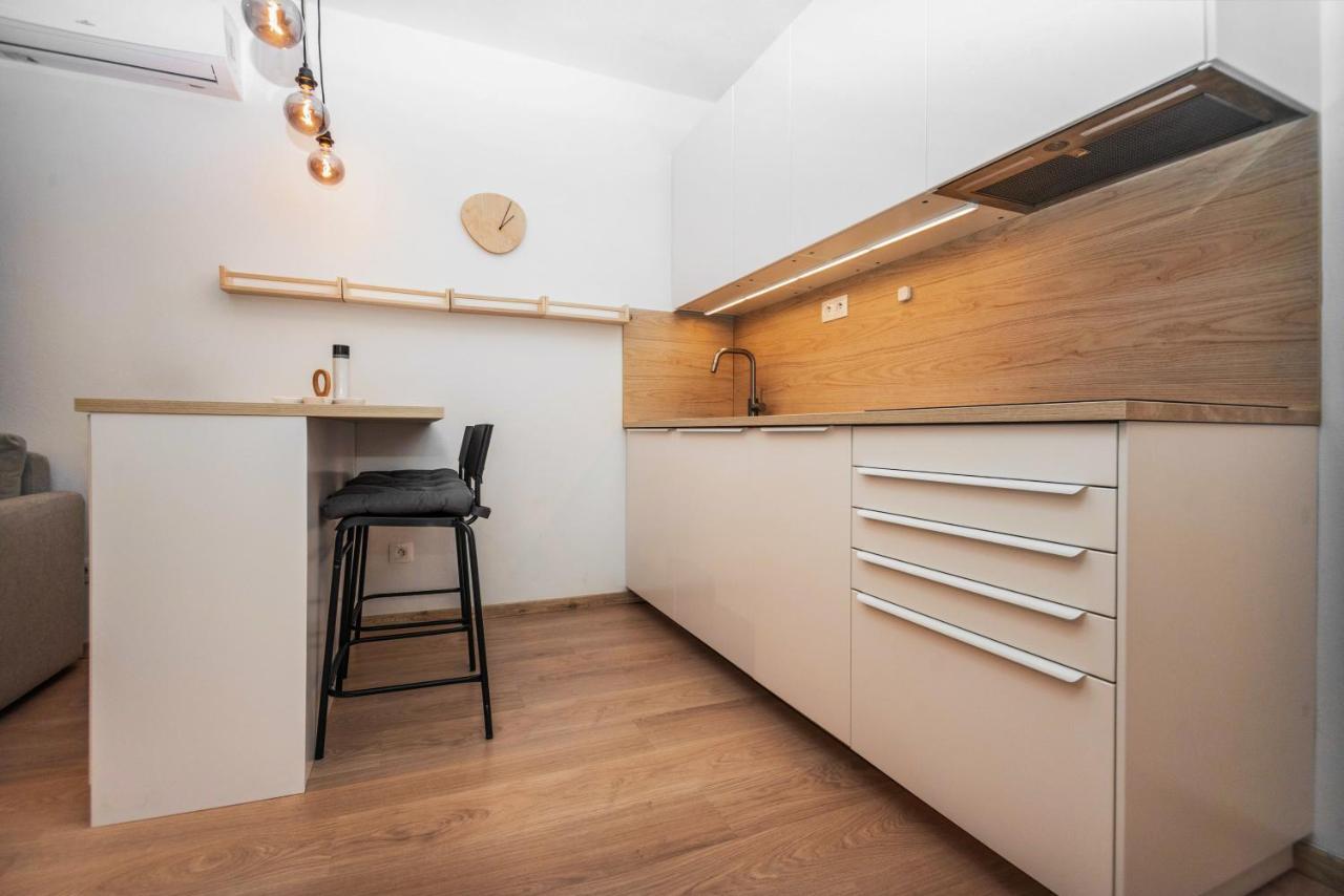 City Center Apartment - Modern & Elegant 布拉迪斯拉发 外观 照片