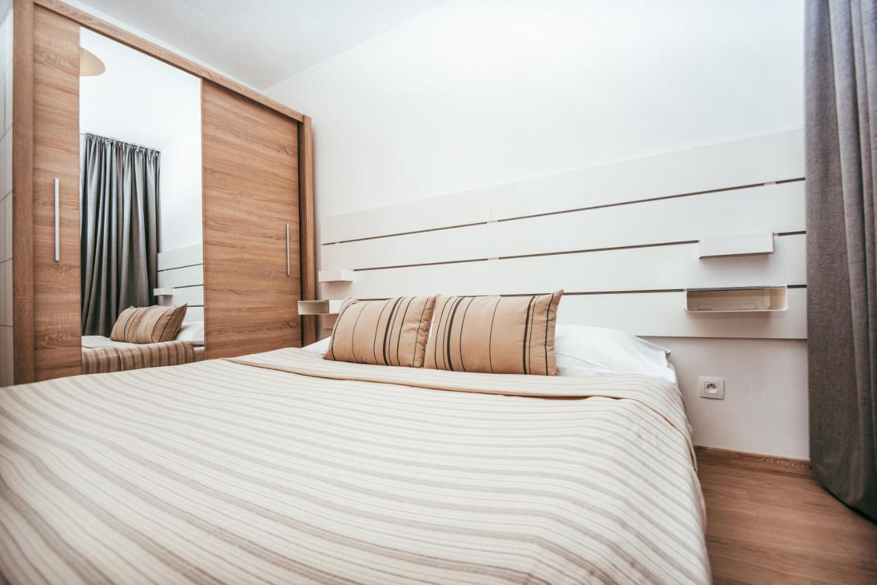 City Center Apartment - Modern & Elegant 布拉迪斯拉发 外观 照片