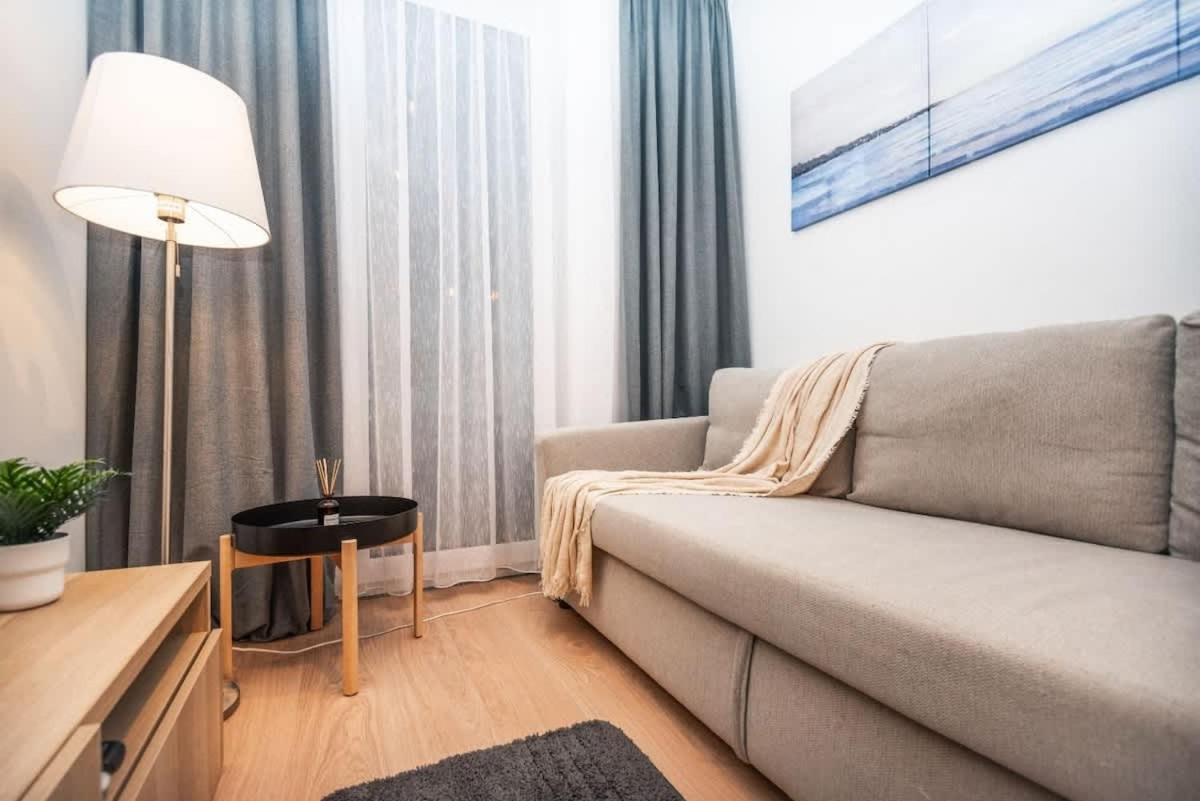 City Center Apartment - Modern & Elegant 布拉迪斯拉发 外观 照片