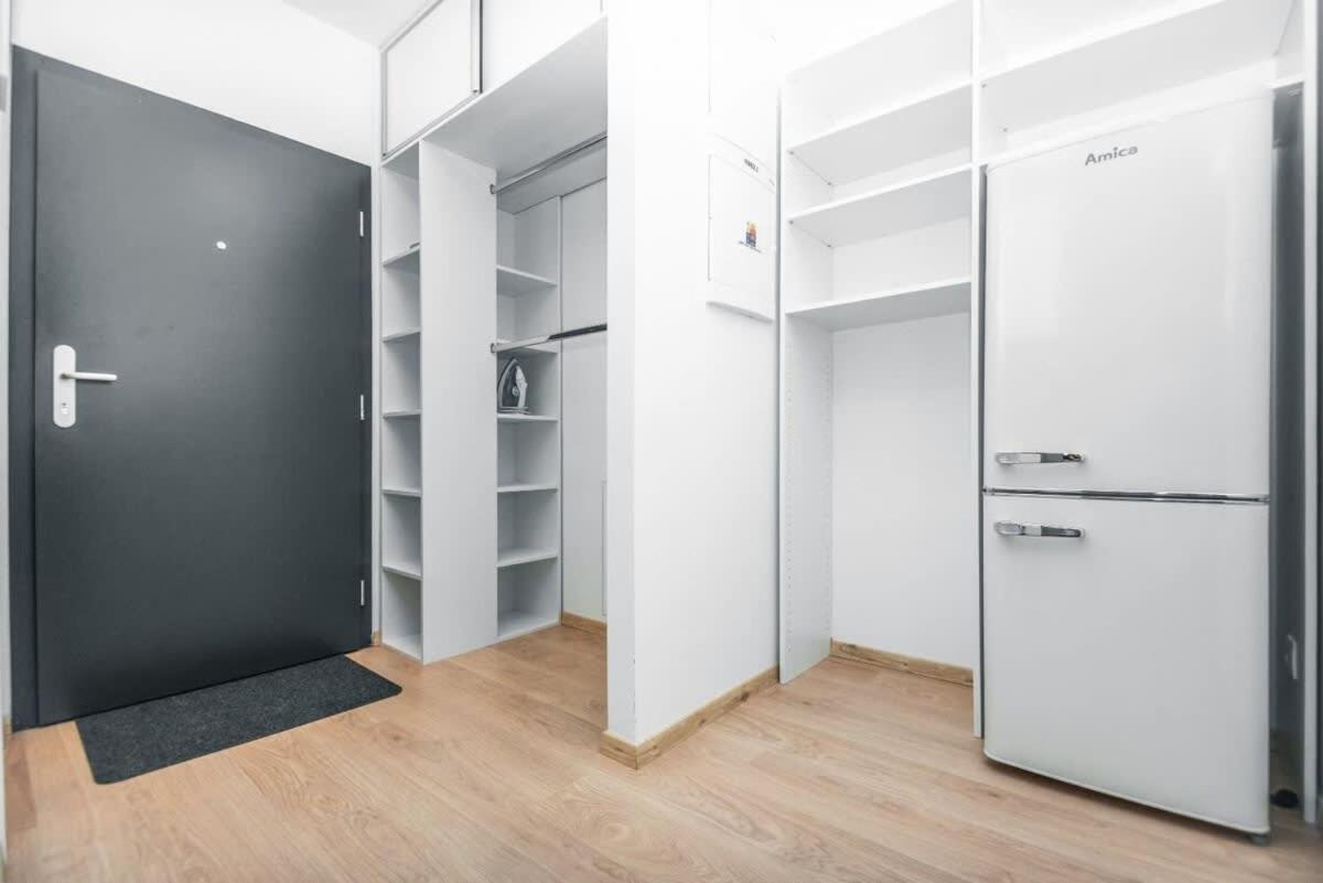 City Center Apartment - Modern & Elegant 布拉迪斯拉发 外观 照片